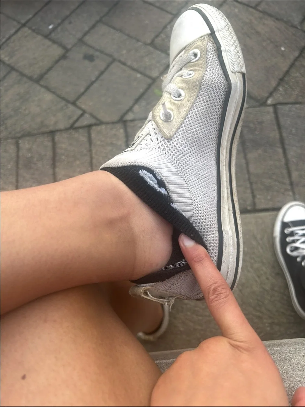Converse Low-Top Sneakers in Off-White - Picture 2 of 2